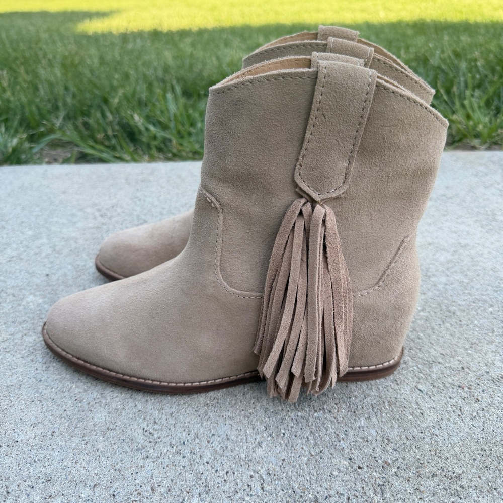 Nisolo Suede Tassel Ankle Boots Sand Beige Western Hidden Wedge PE202507 7.5 - Picture 6 of 7